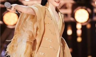 中单皎月出装2023 中单皎月出装2023