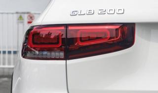 奔驰glb200报价及图片 奔驰glb200报价及图片