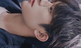 易烊千玺的照片 易烊千玺的照片